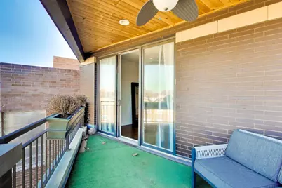 2241 W Roscoe Street #3, Chicago, IL 60618 - Photo 32