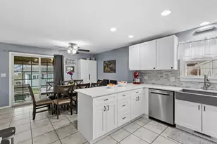 313 S Elm St, Manteno, IL 60950 - Photo 16