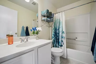 122 E Aspen Circle, Hainesville, IL 60030 - Photo 12