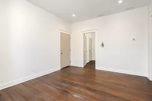 3354 N Whipple St, Chicago, IL 60618 - Photo 10