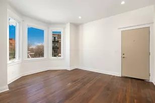 3354 N Whipple St, Chicago, IL 60618 - Photo 8