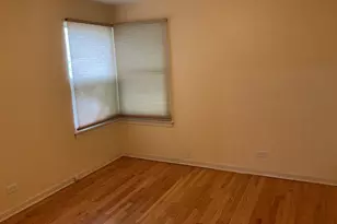 10929 S Eberhart Ave, Chicago, IL 60628 - Photo 10