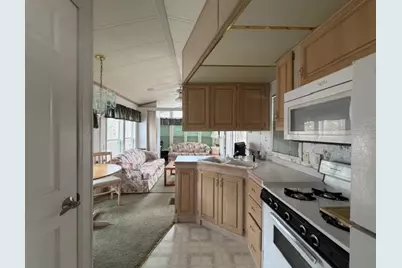 2795 E 28th Lot 784 Road, Seneca, IL 61360 - Photo 12