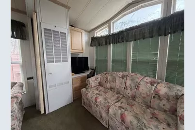 2795 E 28th Lot 784 Road, Seneca, IL 61360 - Photo 8