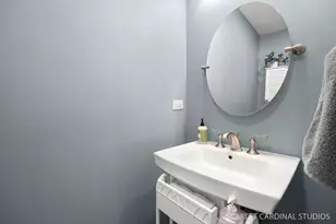 5 Chase Ct, Lombard, IL 60148 - Photo 10