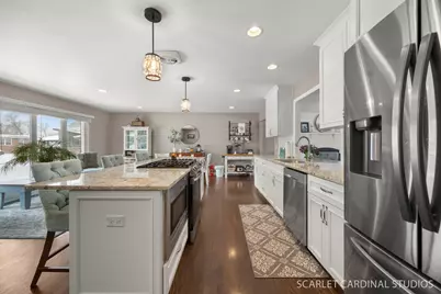 5 Chase Court, Lombard, IL 60148 - Photo 4