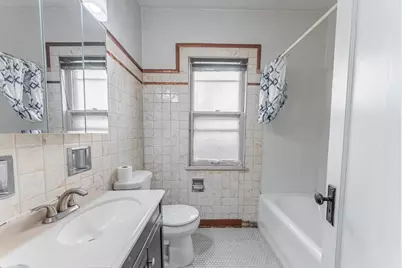 1845 Oak Park Avenue #2, Berwyn, IL 60402 - Photo 12