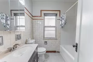 1845 Oak Park Ave, Berwyn, IL 60402 - Photo 12