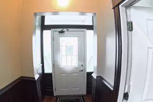 63 E 56th St, Chicago, IL 60637 - Photo 2