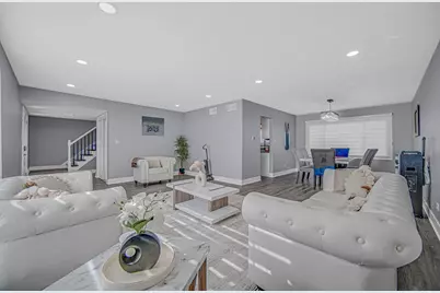 8324 Bromley Street, Orland Park, IL 60462 - Photo 2