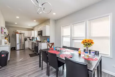 705 Massena Avenue, Waukegan, IL 60085 - Photo 6