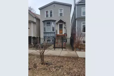 2143 W Berteau Avenue, Chicago, IL 60618 - Photo 1