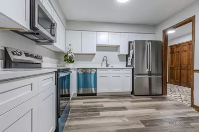 851 Sutton Court #851, Lincolnshire, IL 60069 - Photo 14