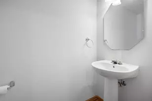 2877 Stonewater Dr, Naperville, IL 60564 - Photo 14