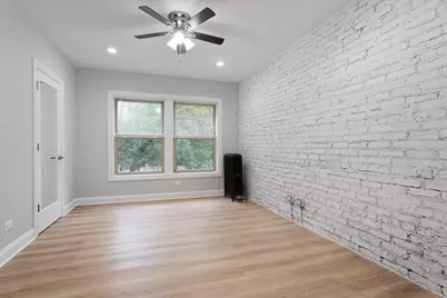 1627 W Chase Avenue #1B, Chicago, IL 60626 - Photo 2
