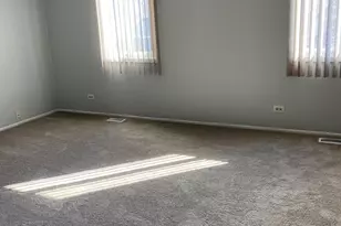 152 Oakhurst Rd, Matteson, IL 60443 - Photo 8