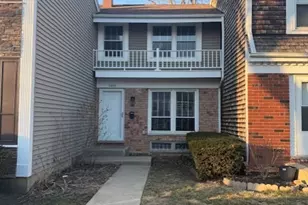 2080 Sutherland Pl, Hoffman Estates, IL 60169 - Photo 1