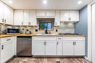 5124 W 64th St, Chicago, IL 60638 - Photo 8