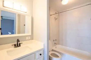 6700 S South Shore Dr, Chicago, IL 60649 - Photo 10