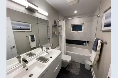 2 W Ridge Avenue, Prospect Heights, IL 60070 - Photo 6