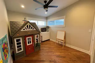 2 W Ridge Ave, Prospect Heights, IL 60070 - Photo 10