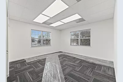 715 E Irving Park Road, Roselle, IL 60172 - Photo 8