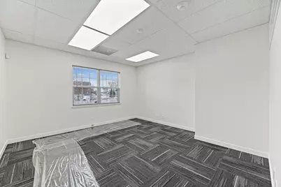 715 E Irving Park Road, Roselle, IL 60172 - Photo 6