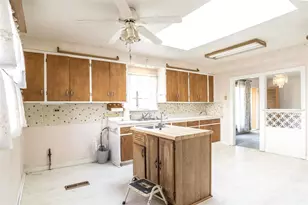 155 Cornell Ave, Des Plaines, IL 60016 - Photo 6