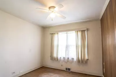 155 Cornell Avenue, Des Plaines, IL 60016 - Photo 8