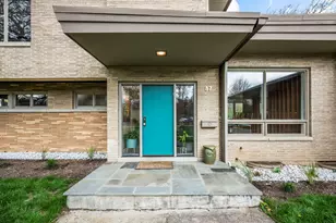 87 Ravinoaks Ln, Highland Park, IL 60035 - Photo 4