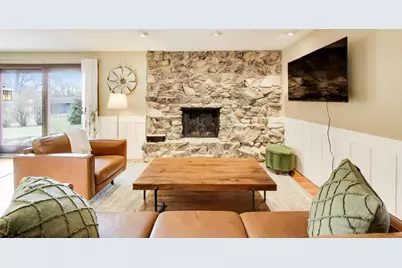 1 Aberdeen Road, Hawthorn Woods, IL 60047 - Photo 14