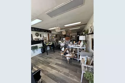 109 W Main Street, Rockton, IL 61072 - Photo 4