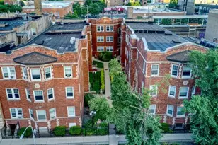 6110 N Winthrop Ave, Chicago, IL 60660 - Photo 1