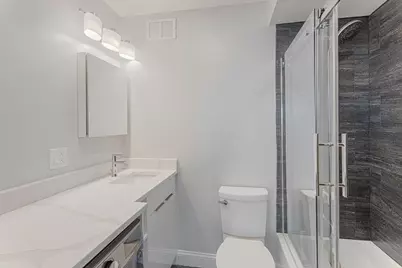 6166 N Sheridan Road #24L, Chicago, IL 60660 - Photo 10