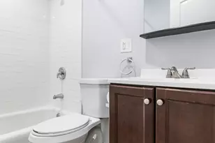 6201 N Kenmore Ave, Chicago, IL 60660 - Photo 8