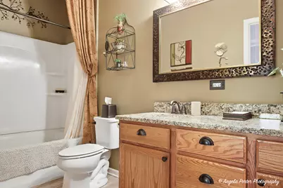 2165 Walnut Glen Boulevard, Island Lake, IL 60042 - Photo 20