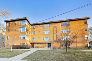 7404 N Sheridan Rd, Chicago, IL 60626 - Photo 1