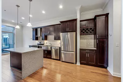 [Address not provided], Chicago, IL 60607 - Photo 4