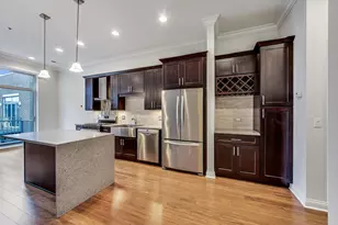 [Address not provided], Chicago, IL 60607 - Photo 4