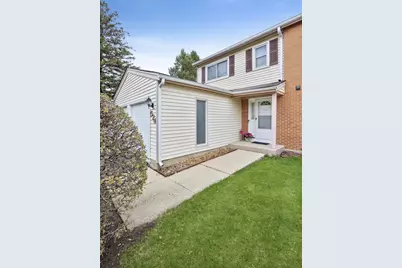 524 Monroe Road, Bolingbrook, IL 60440 - Photo 2