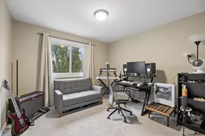 524 Monroe Road, Bolingbrook, IL 60440 - Photo 12