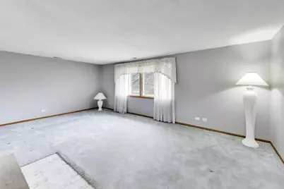 [Address not provided], Schaumburg, IL 60193 - Photo 8