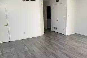 206 S 12th St, Rochelle, IL 61068 - Photo 2