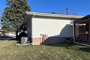 4100 176th Pl, Country Club Hills, IL 60478 - Photo 18