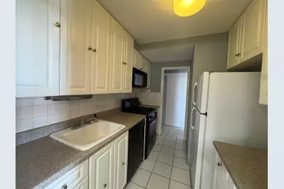 3950 N Lake Shore Drive #1527, Chicago, IL 60613 - Photo 4