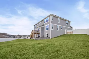 1169 Overhill Ct, Crystal Lake, IL 60012 - Photo 4