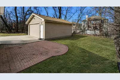 105 E Red Oak Avenue, Bensenville, IL 60106 - Photo 14