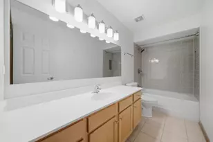 424 E Oakwood Blvd, Chicago, IL 60653 - Photo 22