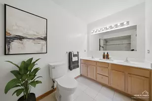 424 E Oakwood Blvd, Chicago, IL 60653 - Photo 20