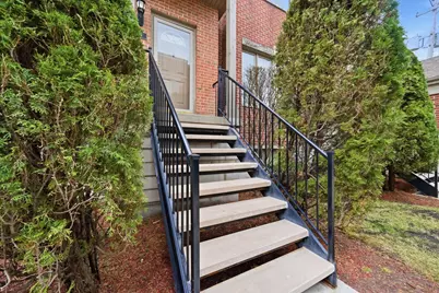 424 E Oakwood Boulevard #5, Chicago, IL 60653 - Photo 4